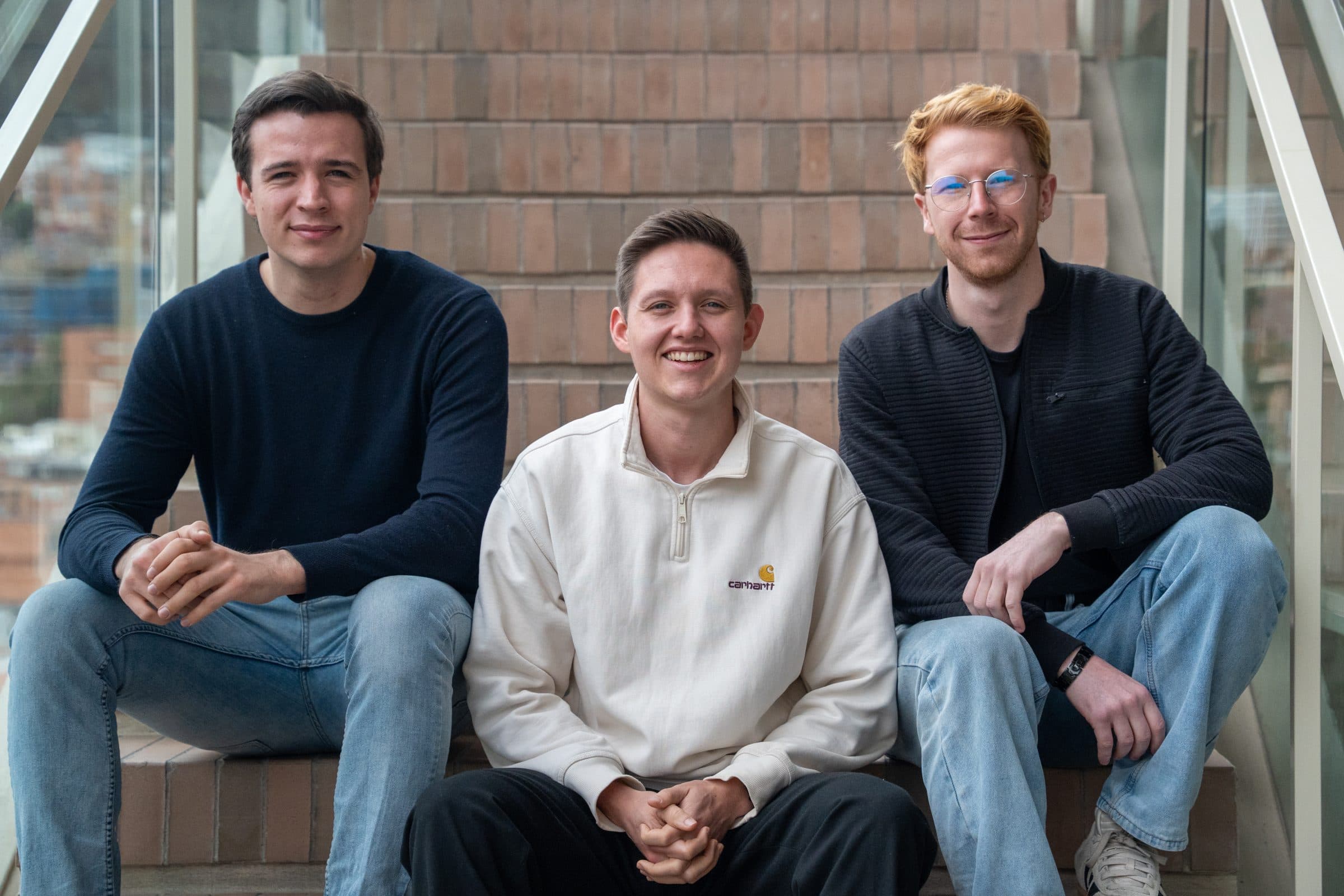 Mit Spezi, Grit und KI: Clera sammelt 3 Millionen Dollar
